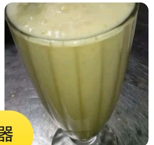 Mago Lassi