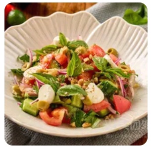 Basil mozzarella salad