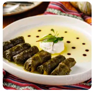 Grape Leaves Stuffed with Meat