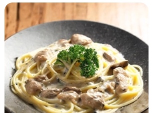 Creamy Mushroom Chicken Fettuccine