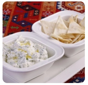 Labne with Fennel*Cream-Ch