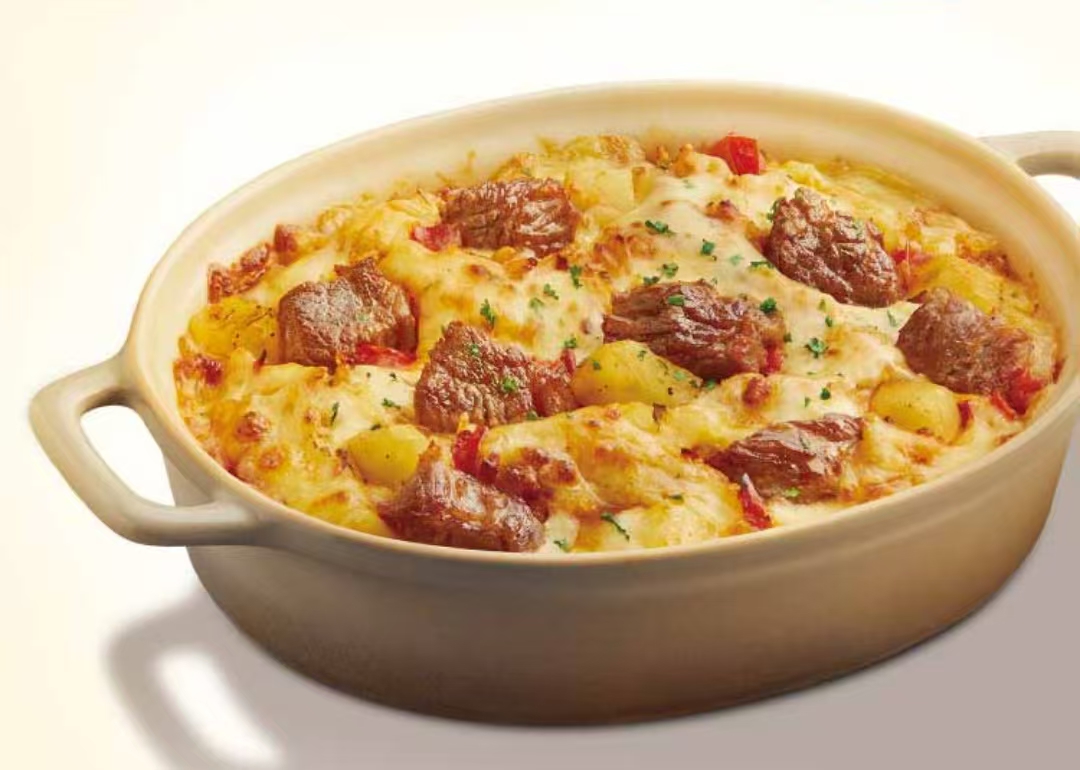 Hungarian Beef Baked Rice