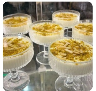 Pistachio milk pudding