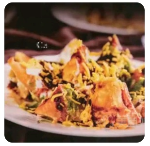 Samosa chaat